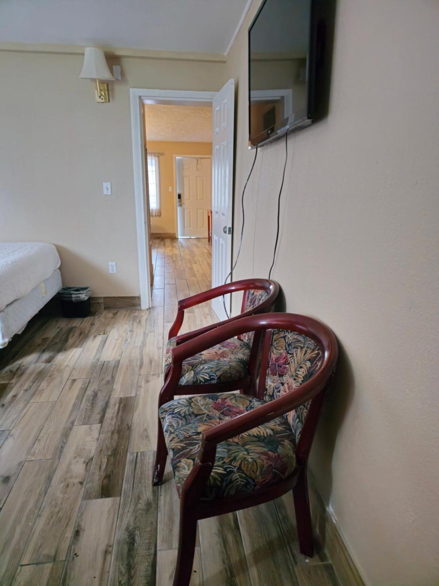 Three Oaks Motel - Тайтусвилл Номер фото